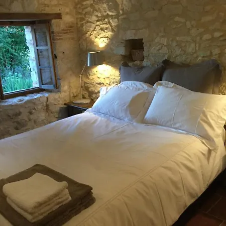 Holiday home Le Perchoir, Private Pool And Peaceful French Saint-Eutrope-de-Born